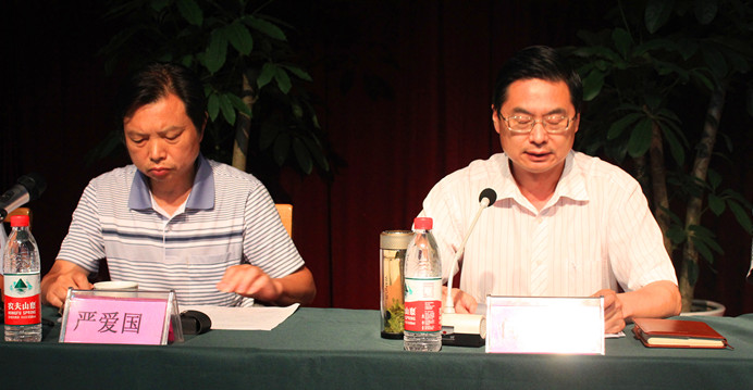 泰州實驗中學隆重召開工會第七屆代表大會
