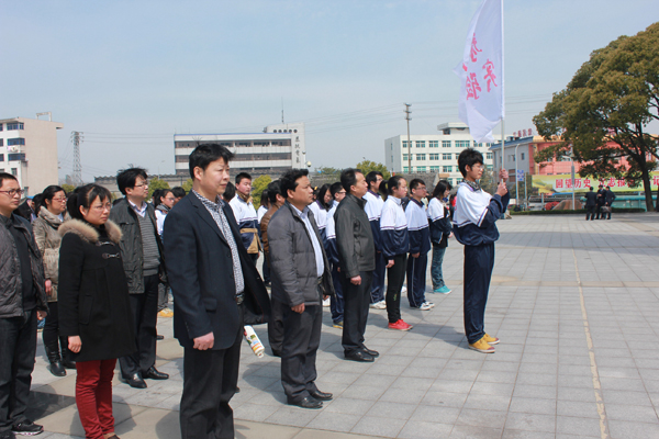 緬懷革命先烈?弘揚(yáng)民族精神——清明祭掃活動